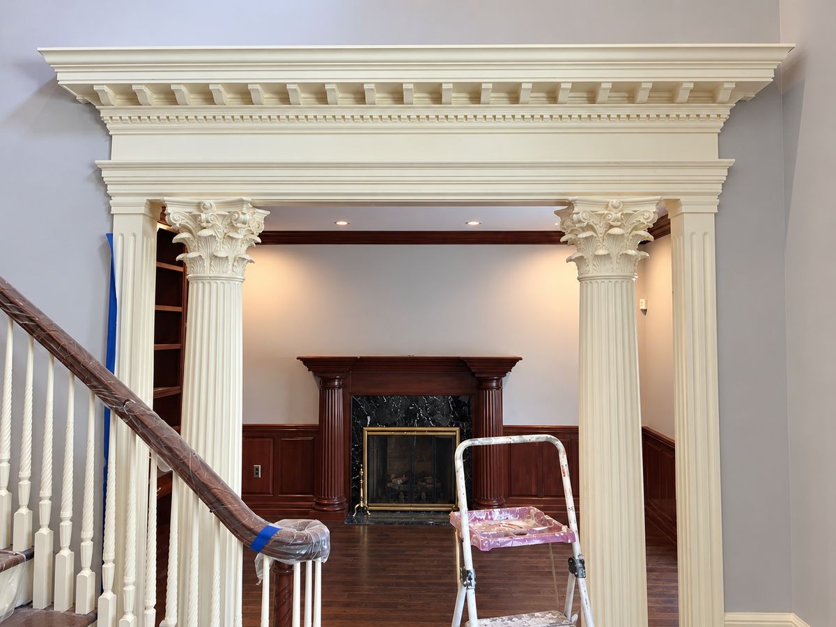 Grand cased opening painted cream: fluted Corinthian columns with carved capitals